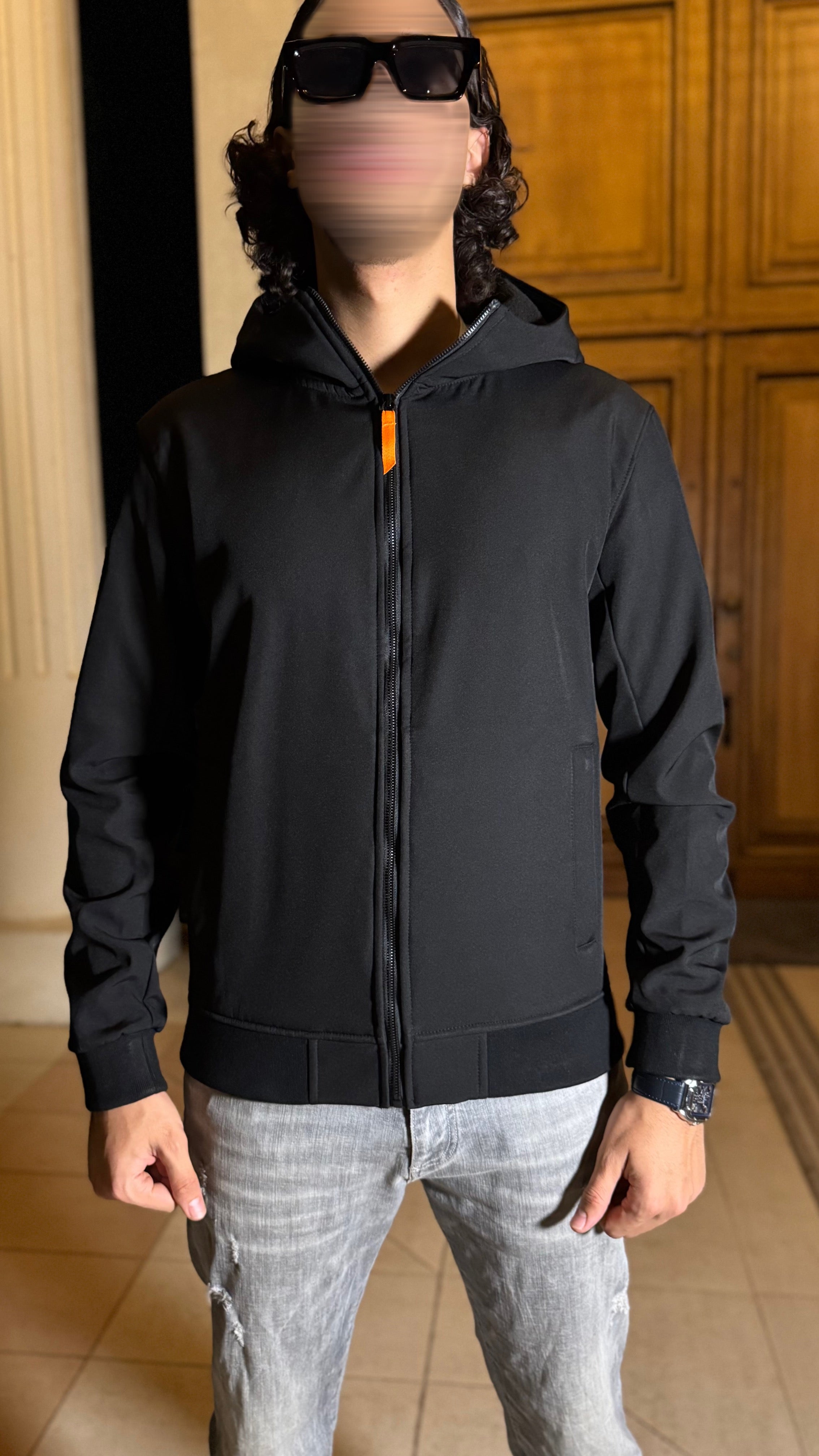 1. Veste Softshell Gxrtrude noir